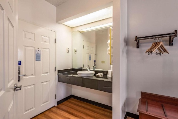 Motel 6-Shreveport, LA image 14