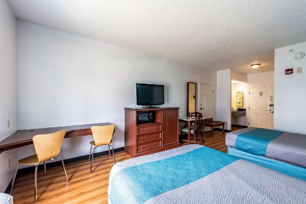 Motel 6-Shreveport, LA image 9